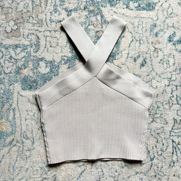 Aritzia Babaton Sculpt Knit Criss Cross Halter Cropped Tank Top in Cream Size XS - Picture 3 of 5